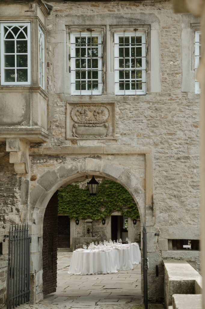 mediterrane Fassade Wasserschloss